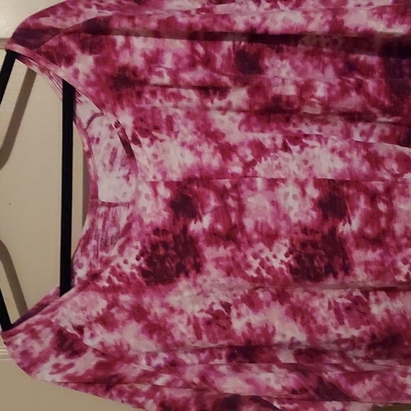 Top - Picture 2 of 2